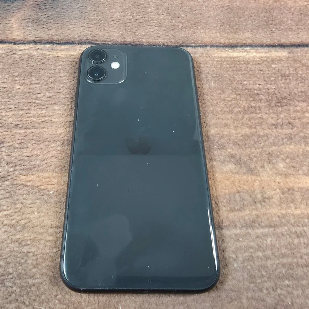 Apple iPhone 11 Smartphone Black Fair Passcode Locked For Parts Repair